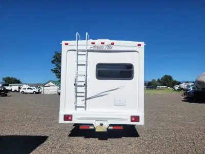 2004 Northwood Mfg ARCTIC FOX 27-5L photo 5
