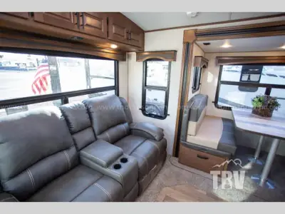 2026 Outdoors Timber Ridge Titanium Series 25RLS photo 3