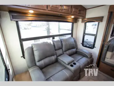 2026 Outdoors Timber Ridge Titanium Series 25RLS photo 2