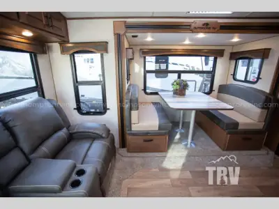 2026 Outdoors Timber Ridge Titanium Series 25RLS photo 4