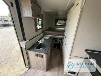 2026 Trailmanor 2518 Series 2518KS photo 16