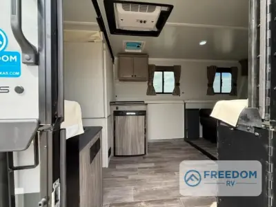 2026 Trailmanor 2518 Series 2518KS photo 12