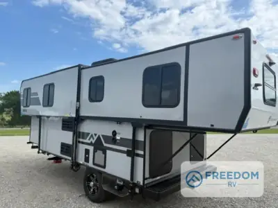 2026 Trailmanor 2518 Series 2518KS photo 7