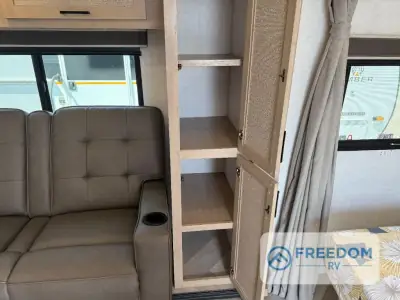 2026 Ember E-Series 21RKE photo 21