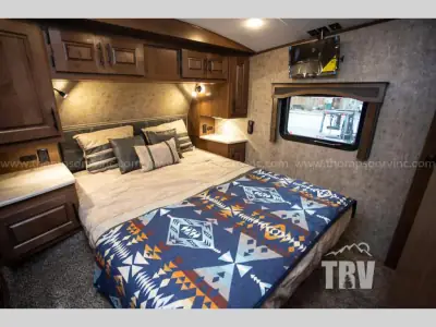 2023 Outdoors Glacier Peak Titanium Series F27MKS photo 20