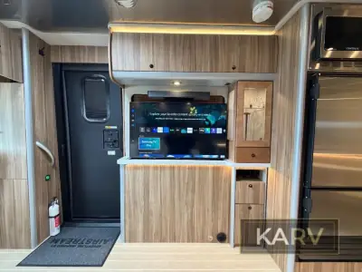 2025 Airstream Atlas Murphy Suite Tommy Bahama E1 PKG photo 28