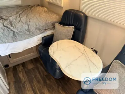 2021 Lance Lance Travel Trailers 1475 photo 27