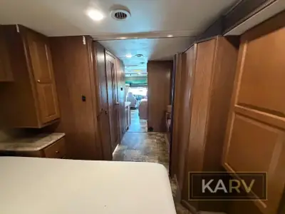 2017 Coachmen Leprechaun 320BH Ford 450 photo 26
