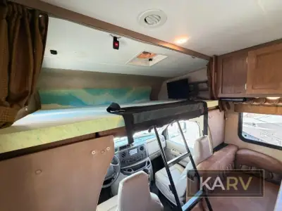 2017 Coachmen Leprechaun 320BH Ford 450 photo 31