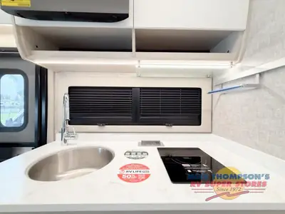 2026 Tiffin Motorhomes Wayfarer photo 17