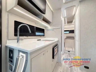 2026 Tiffin Motorhomes Wayfarer photo 14