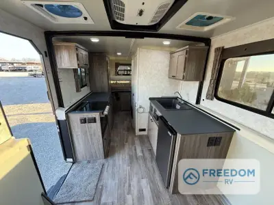 2026 Trailmanor 2922 Series 2922KS photo 43