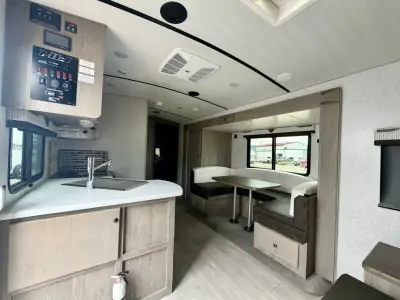 2027 Northwood Mfg NASH 18FM photo 5