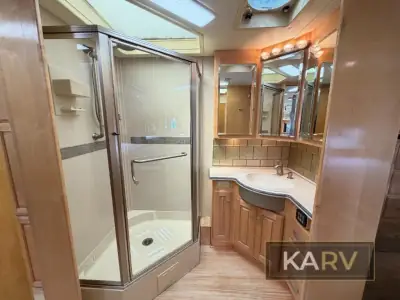 2006 Monaco Executive 40 Rainier IIIR photo 35