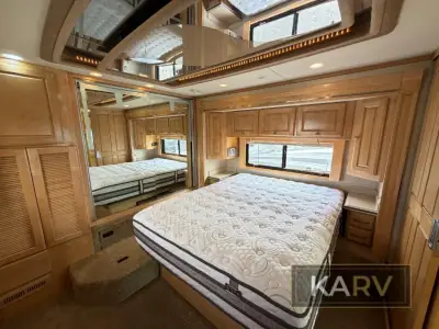 2006 Monaco Executive 40 Rainier IIIR photo 36