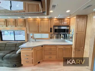 2006 Monaco Executive 40 Rainier IIIR photo 22