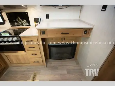 2027 Outdoors Creek Side Titanium Series 17SBS photo 17