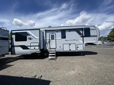 2026 Northwood Mfg ARCTIC FOX NXT 325MK photo 2