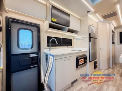 2026 Tiffin Motorhomes Wayfarer photo 19