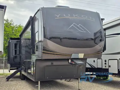 2023 Dutchmen Yukon 400RL