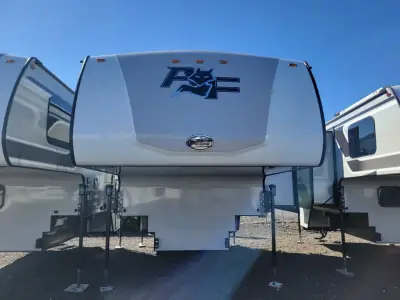 2026 Northwood Mfg ARCTIC FOX 992 photo 2