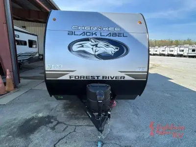 2026 Forest River CHEROKEE WOLF PUP 17SCBL photo 9