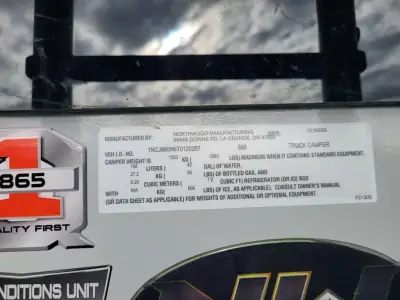 2026 Northwood Mfg ARCTIC FOX 865 photo 11